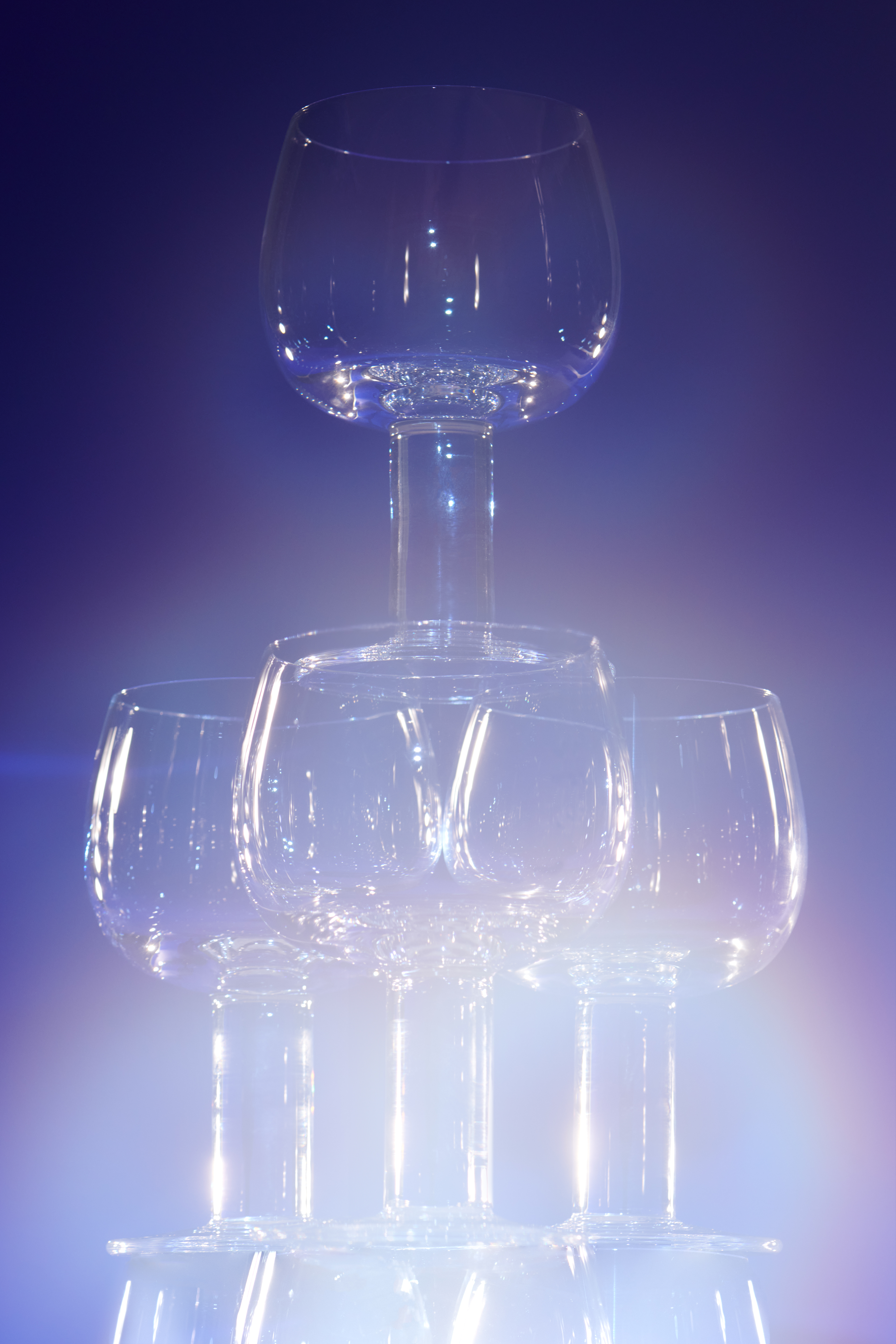 An editorial image featuring Fars Glas Drinking Glass (Set of 2) - a collaboration between Kosta Boda and Hem.