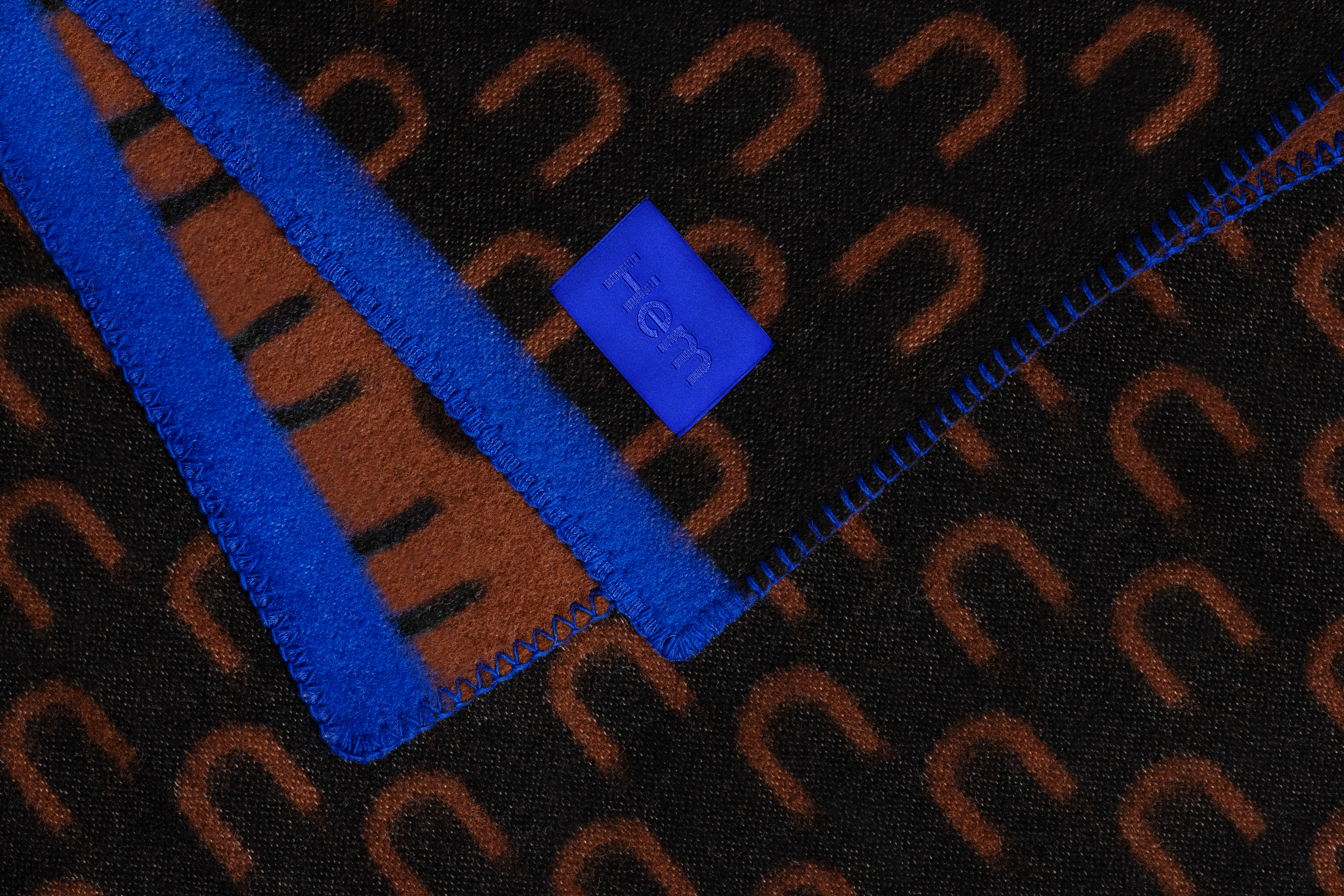 Arch Throw, Black / Brown / Blue, Art. no. 30570 (image 2)