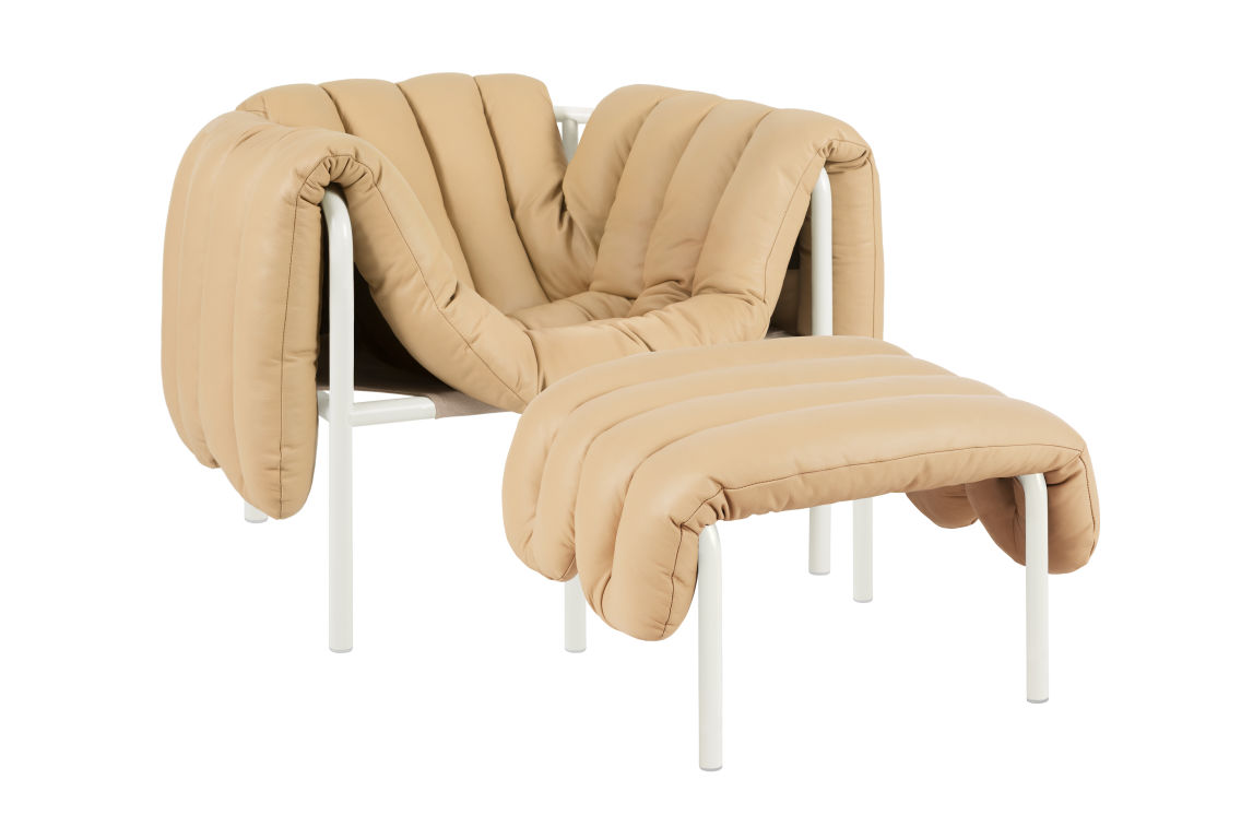 Puffy Lounge Chair + Ottoman, Sand Leather / Cream (UK), Art. no. 20678 (image 1)