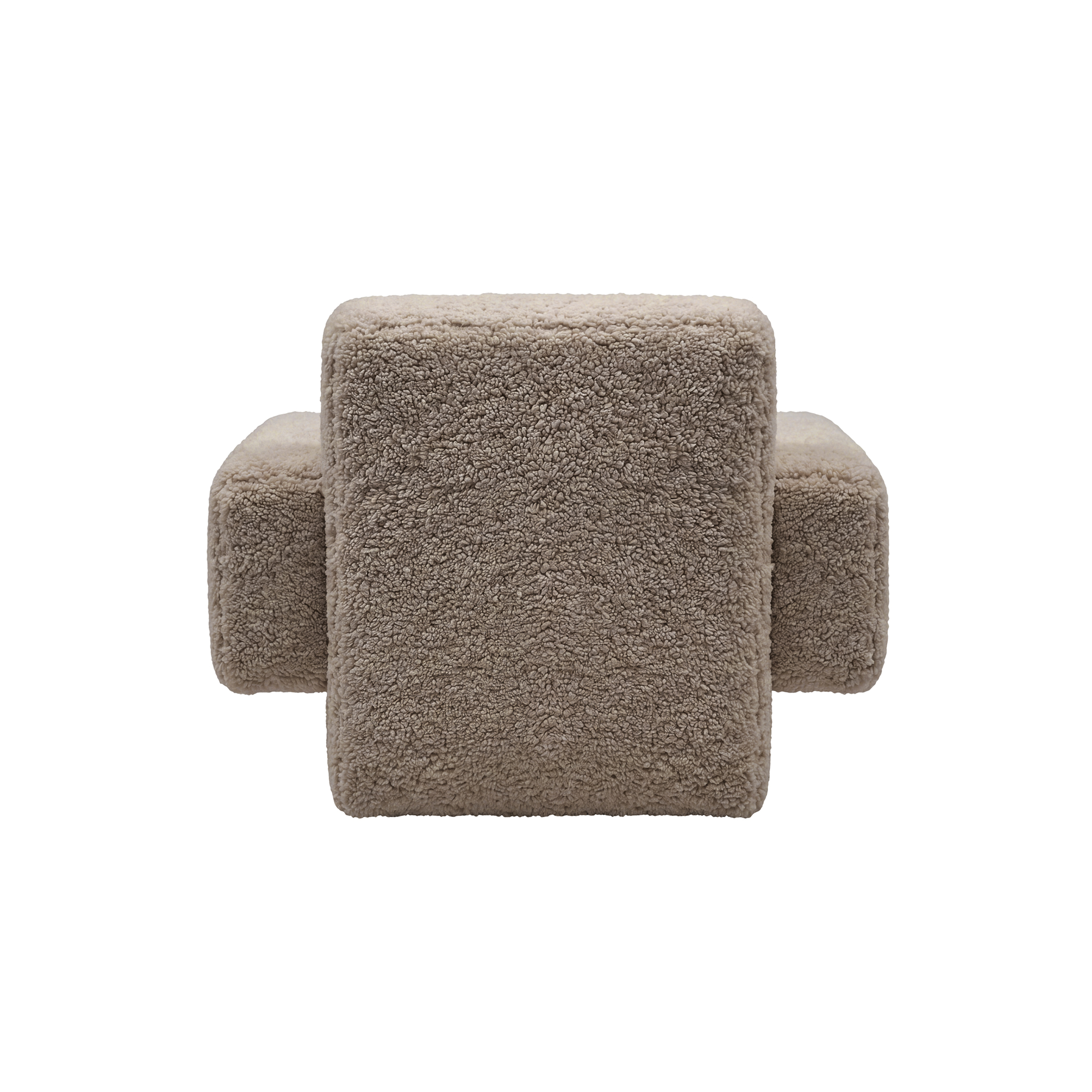 Hunk Lounge Chair With Armrests, Curly 17mm 07 Sahara, Art. no. 32173 (image 5)