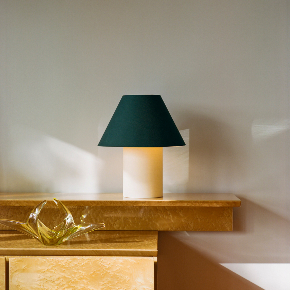 Toto Table Lamp Medium, Pine / Beige (EU)