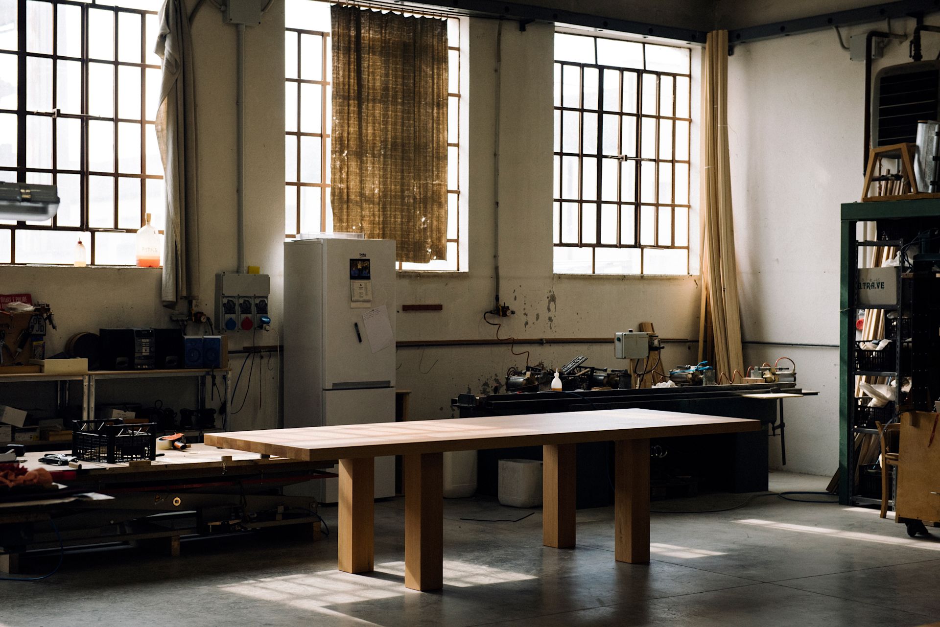 Netarts Table Factory Behind the scenes: Visiting the Max Table factory — Hem