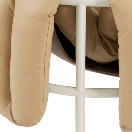 Puffy 2.5-seater Sofa, Sand Leather / Cream