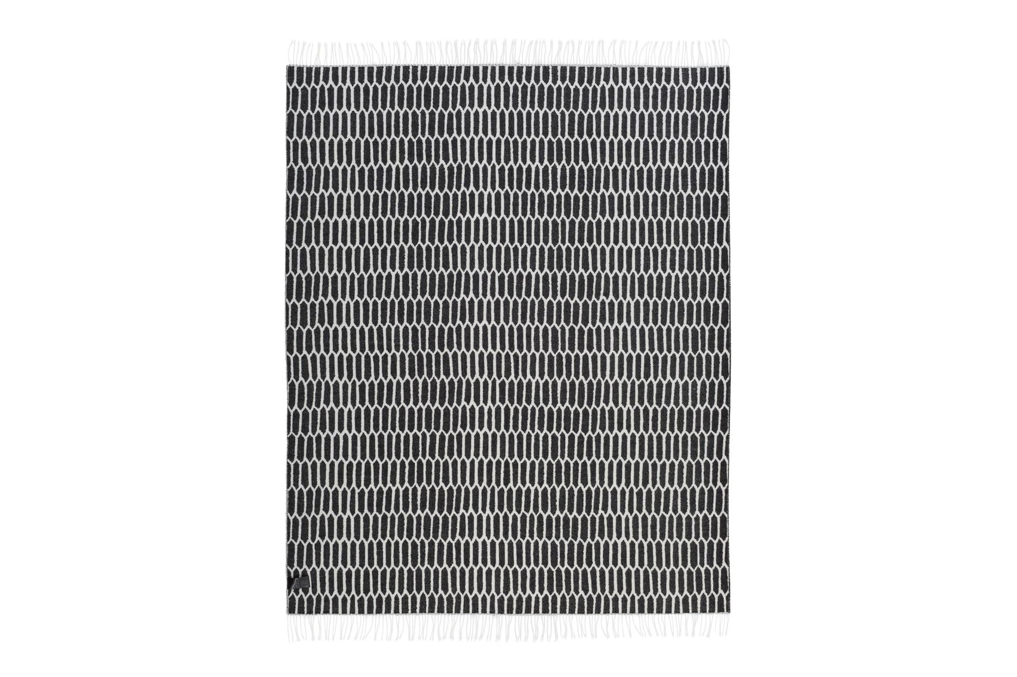 Kenno Throw, Black / White, Art. no. 13711 (image 3)