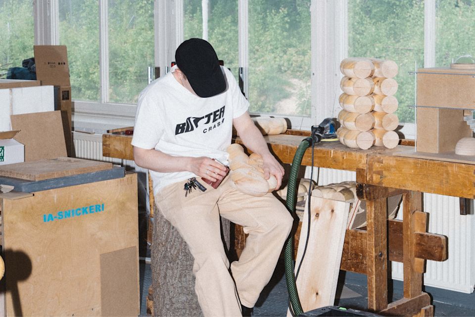 An editorial image from behind the scenes of making Fura, a Hem X limited edition piece by designer Fredrik Sahlström.