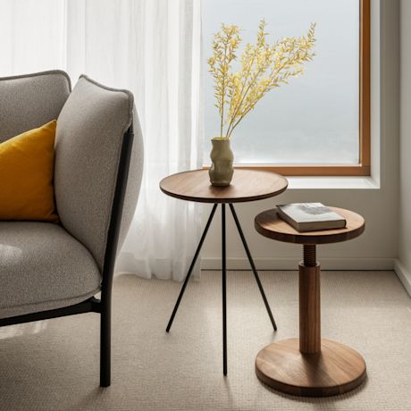 Key Side Table, Walnut / Black