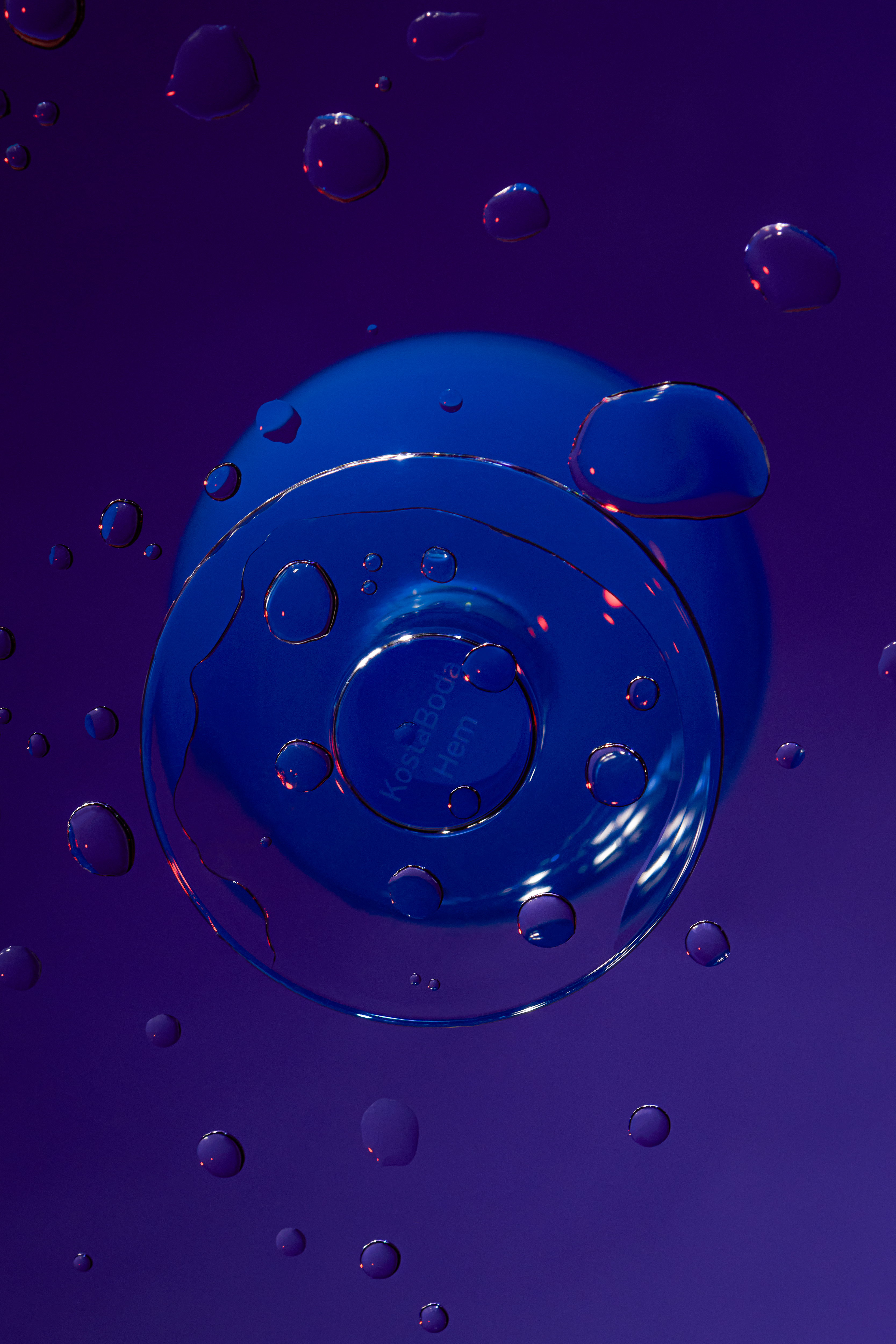 An editorial image featuring Fars Glas Drinking Glass (Set of 2) - a collaboration between Kosta Boda and Hem.