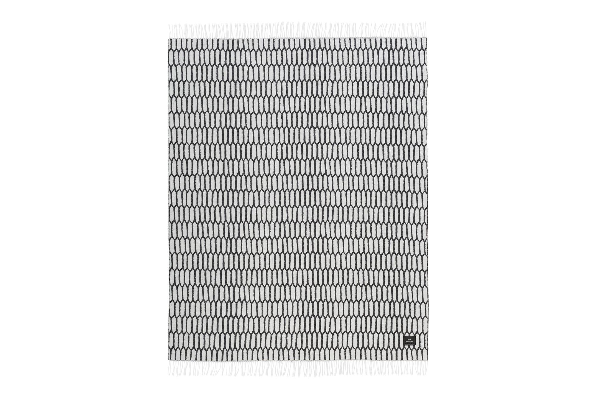 Kenno Throw, Black / White, Art. no. 13711 (image 4)