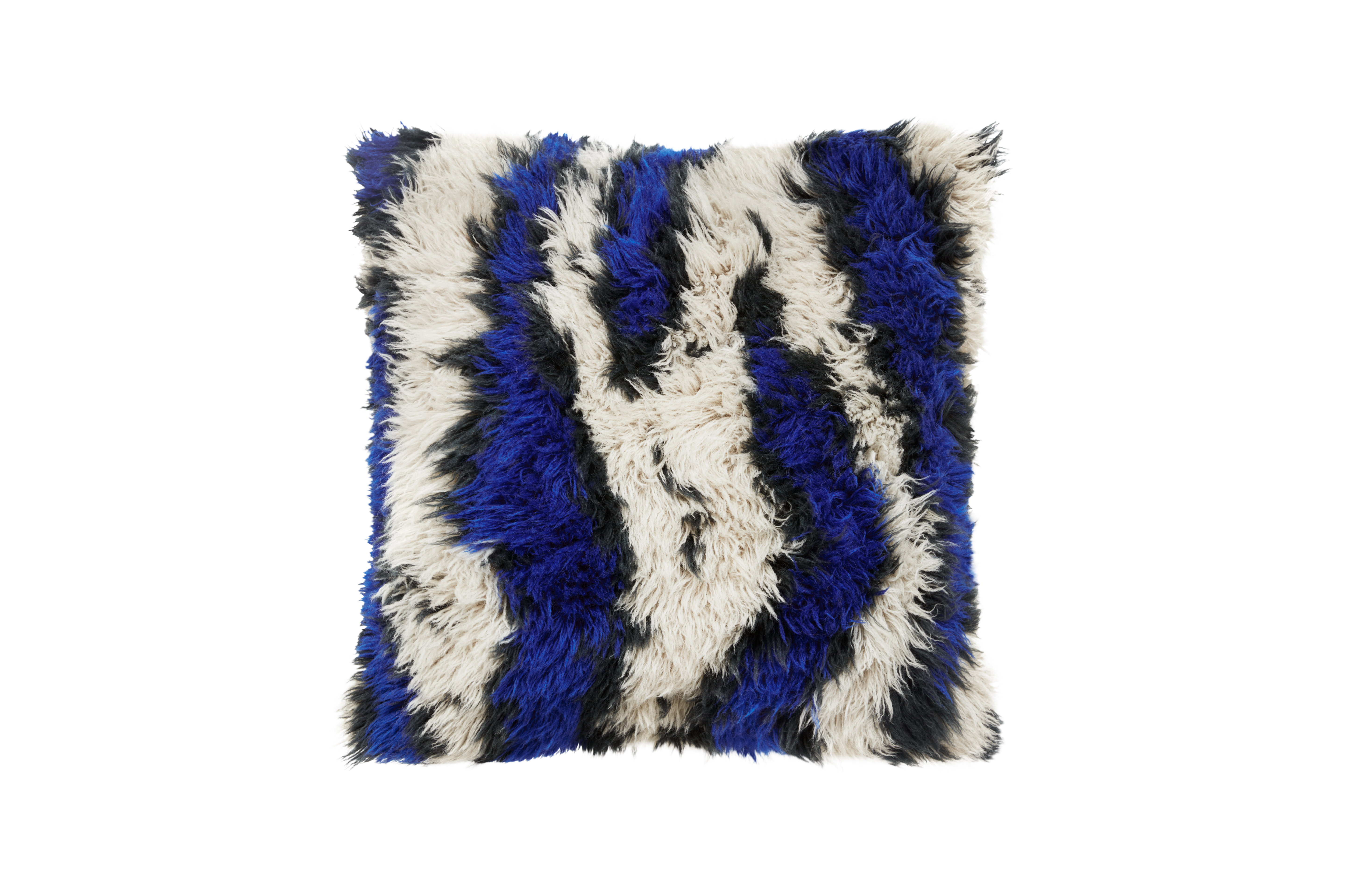 Medium blue throw clearance pillows