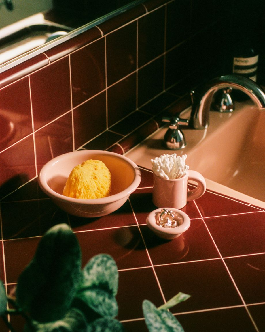 A lifestyle image of a bathroom scene featuring Bronto Bowl, Bronto Espresso Cup, and Bronto Egg Cup.