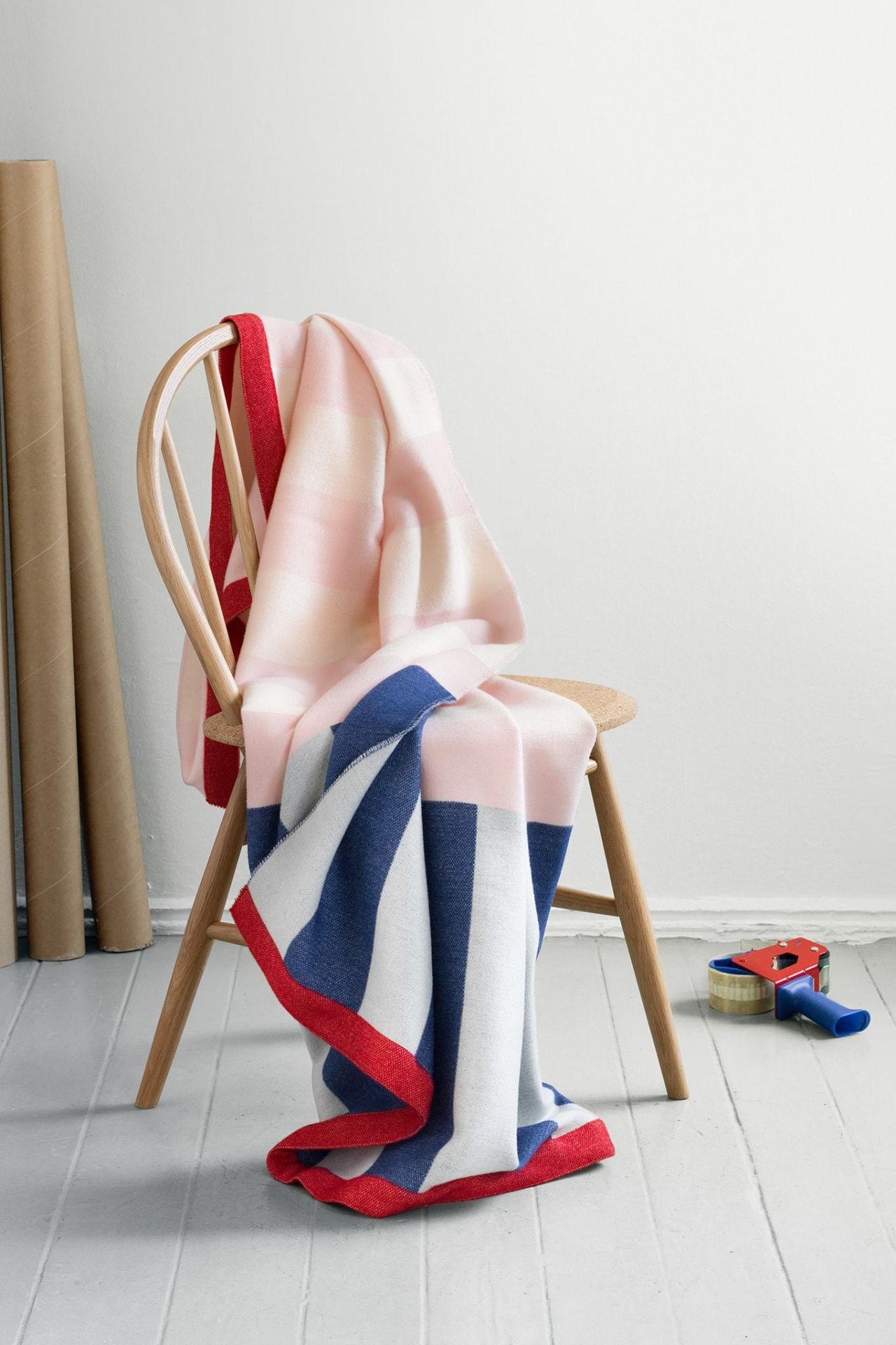 Stripe throw in Pink/Blue on Lars Beller Fjetland's Drifted chair