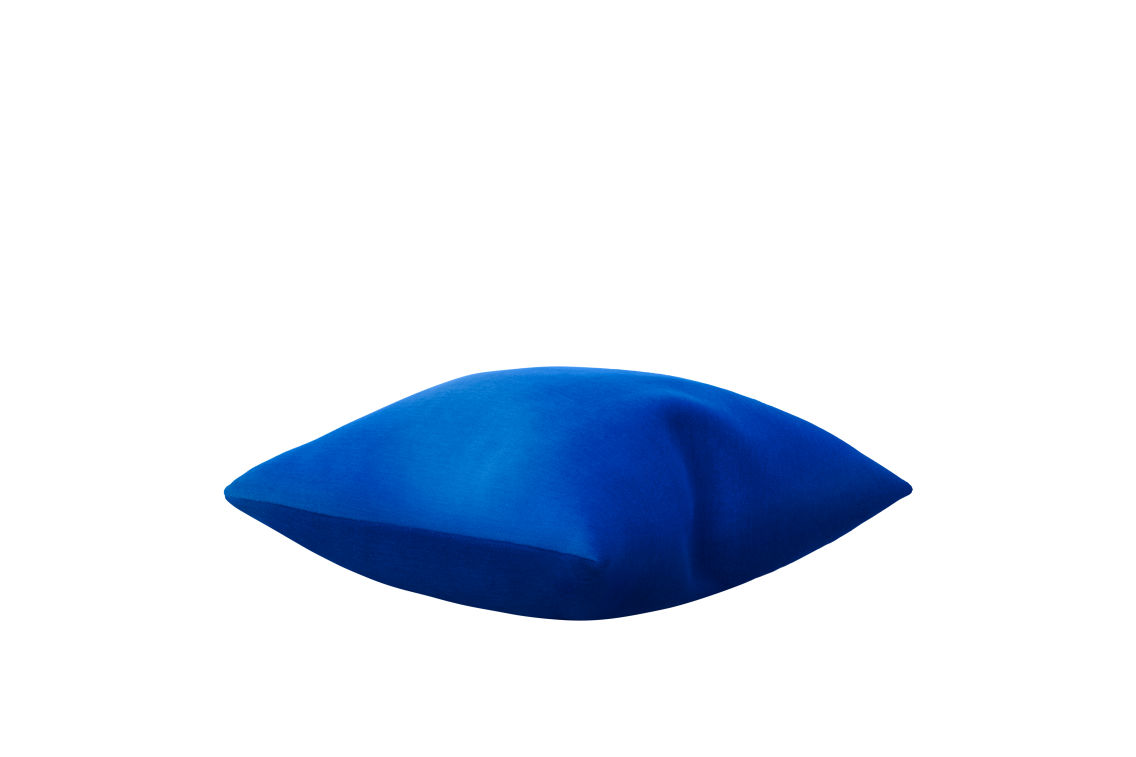 Velvet Cushion Medium, Blue, Art. no. 30781 (image 2)