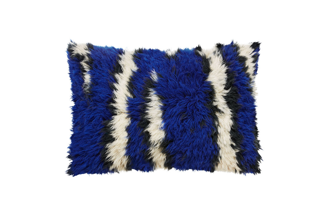 Monster Cushion Large, Ultramarine Blue / Off-white, Art. no. 30795 (image 1)