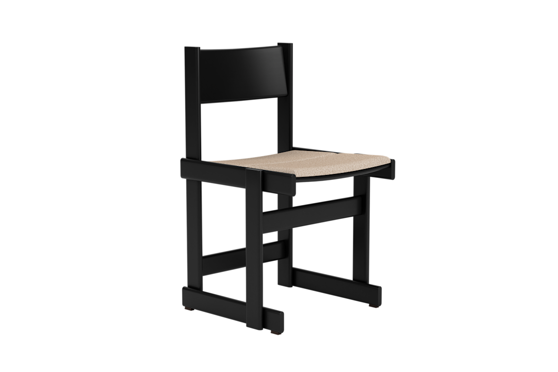 Bullnose Chair, Black / Swan Seat Pad, Art. no. 31667 (image 1)