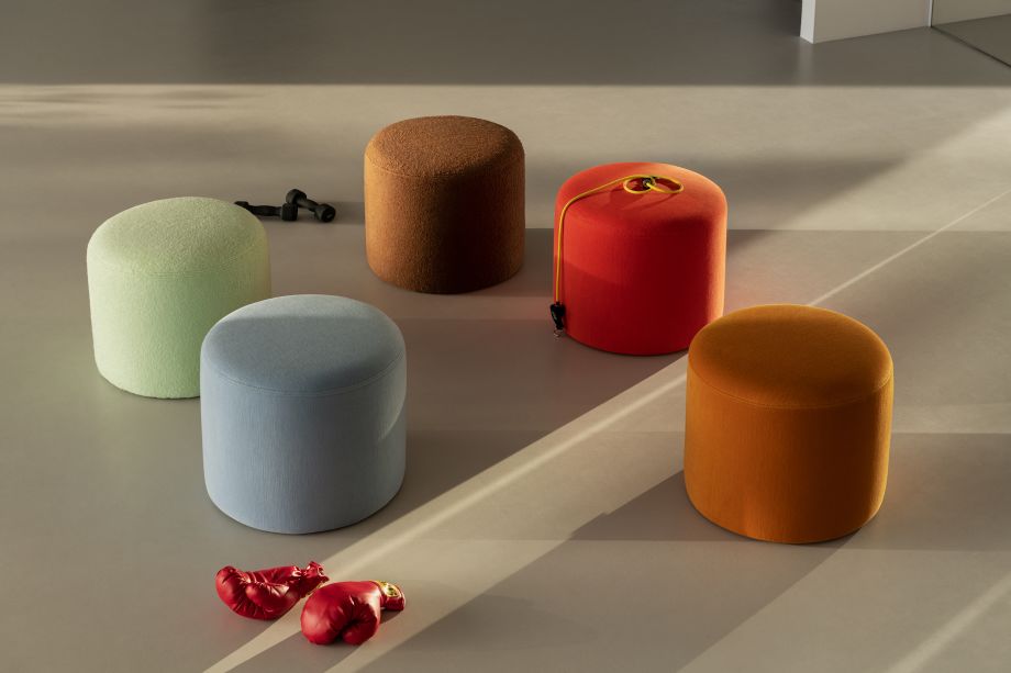 Hem - An image of 5 Bon Pouf Round poufs in the shades Brown, Mint, Light Blue, Ochre and Red.