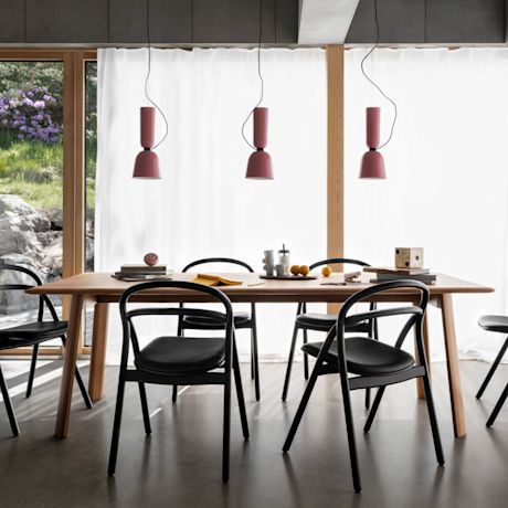 Udon Chair, Black / Black Leather