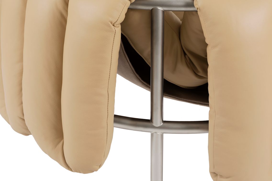 Puffy 2.5-seater Sofa, Sand Leather / Stainless (UK), Art. no. 20735 (image 5)