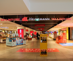 Heinemann T1 Arrivals Pier C - Tile