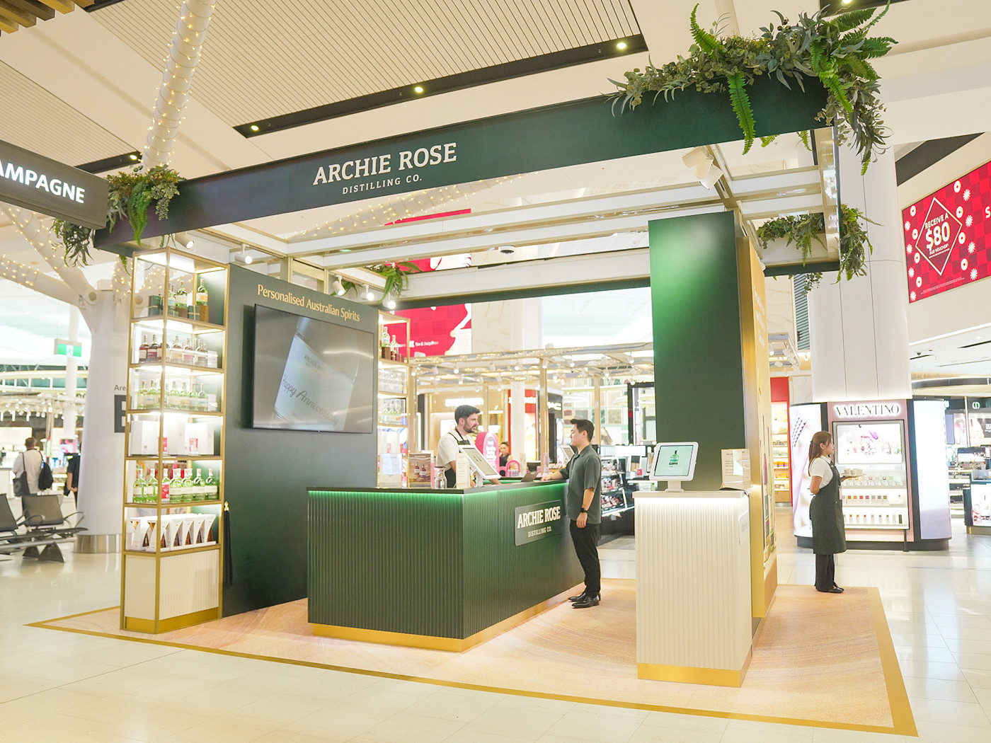 Personalise your own Gin or Whisky with Archie Rose at T1
