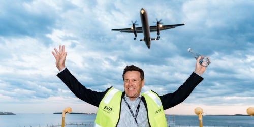 SYDNEY AIRPORT SAF SYD SIGN T1 190825 KURT AMS (1) (1)