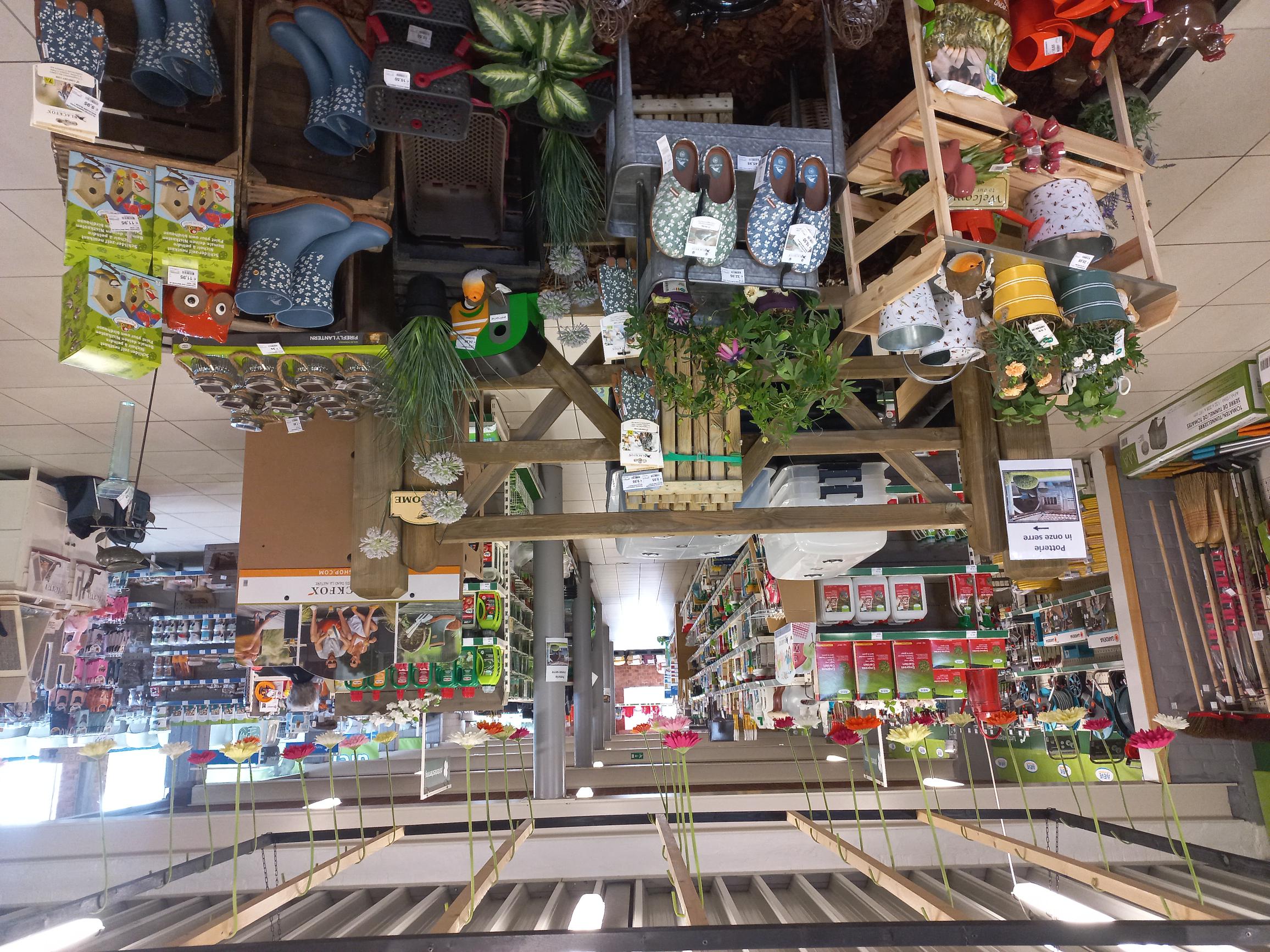 Aveve_magasin_Overpelt_interior1