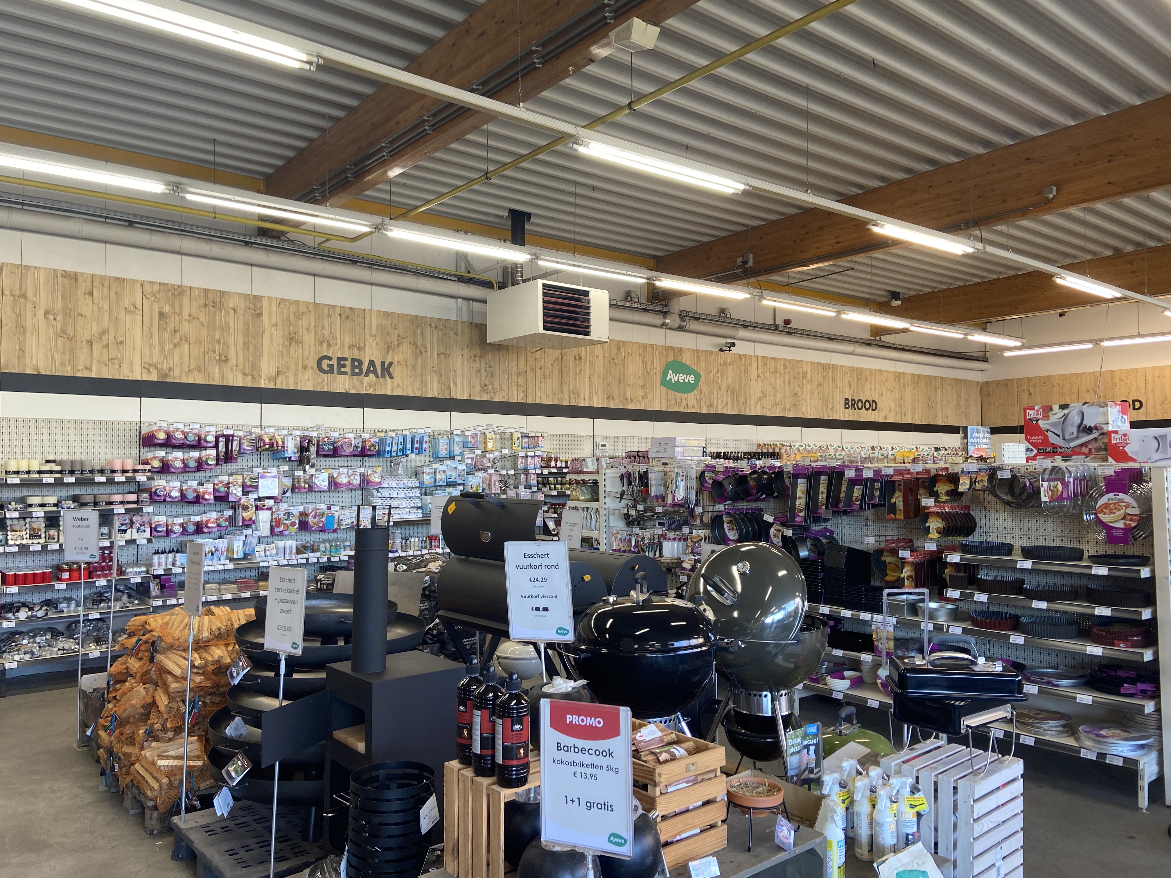 Aveve_magasin_Diest_interior1