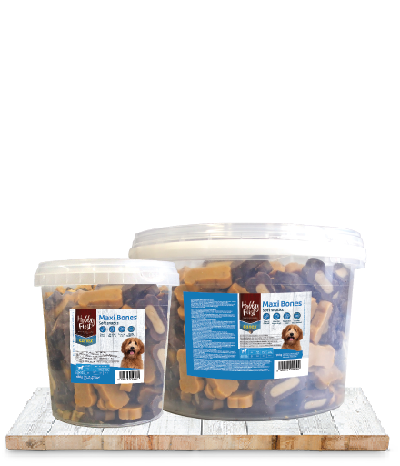 HobbyFirst Canex Maxi Bones packshot de 450gr et 1.8kg. Friandises pour chiens semi-humides en forme d'os de chien, de couleur brune. 