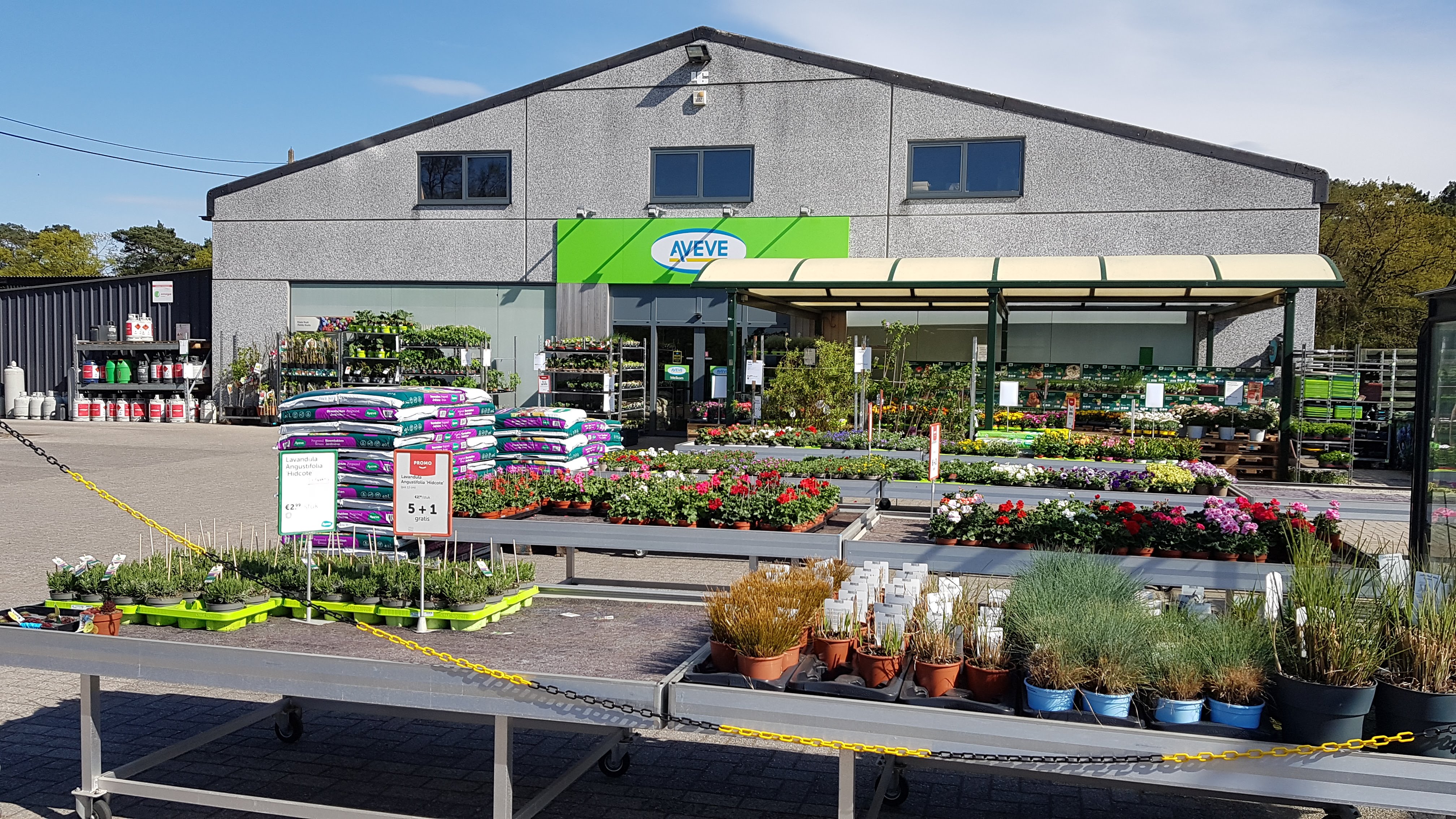 Aveve_winkel_Halle-Zoersel_outdoor