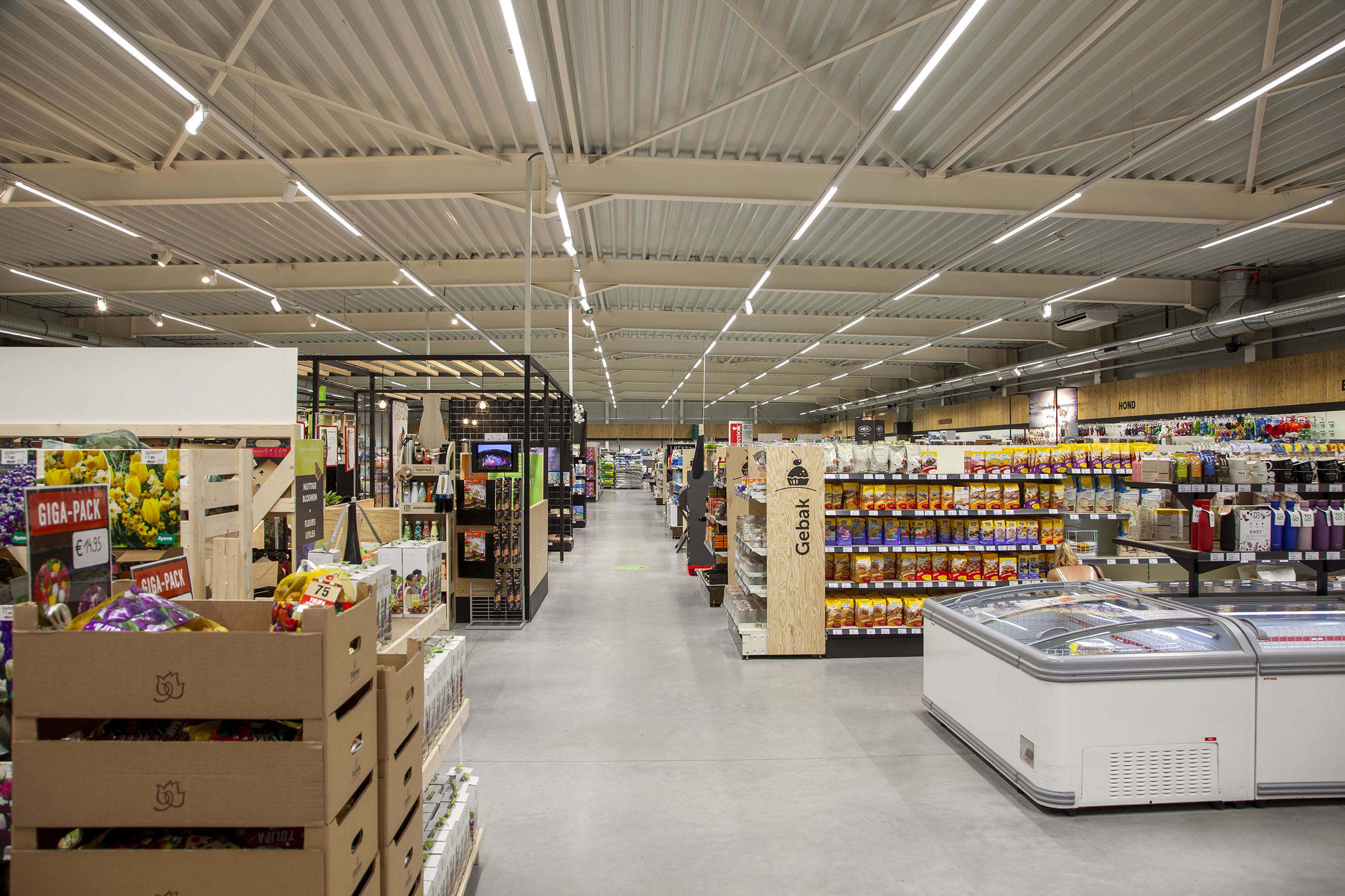Aveve_magasin_Veurne_interior2