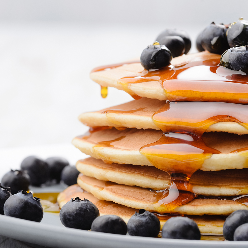 American pancakes aux myrtilles et sirop - Aveve