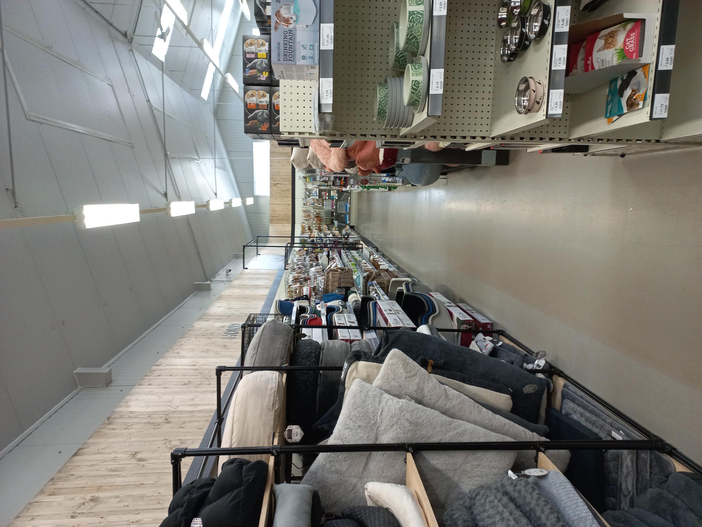 Aveve_magasin_De-Pinte_interior