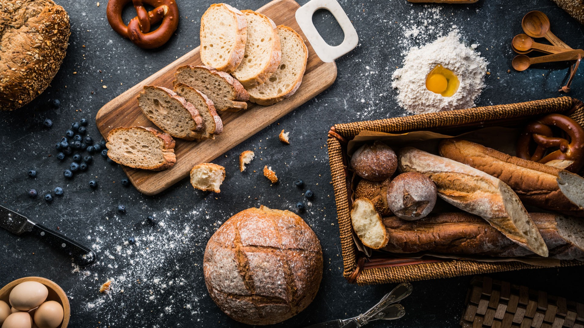 Complet, blanc, seigle ou levain : tout savoir sur le pain - Elle à Table