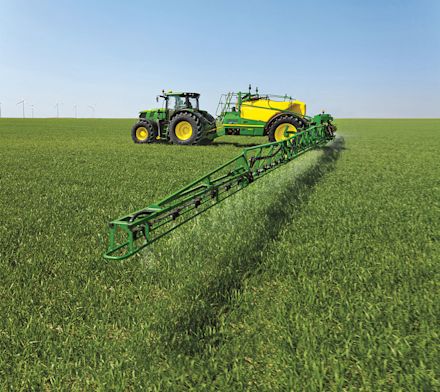 Aveve land-en tuinbouw - John Deere - sproeier