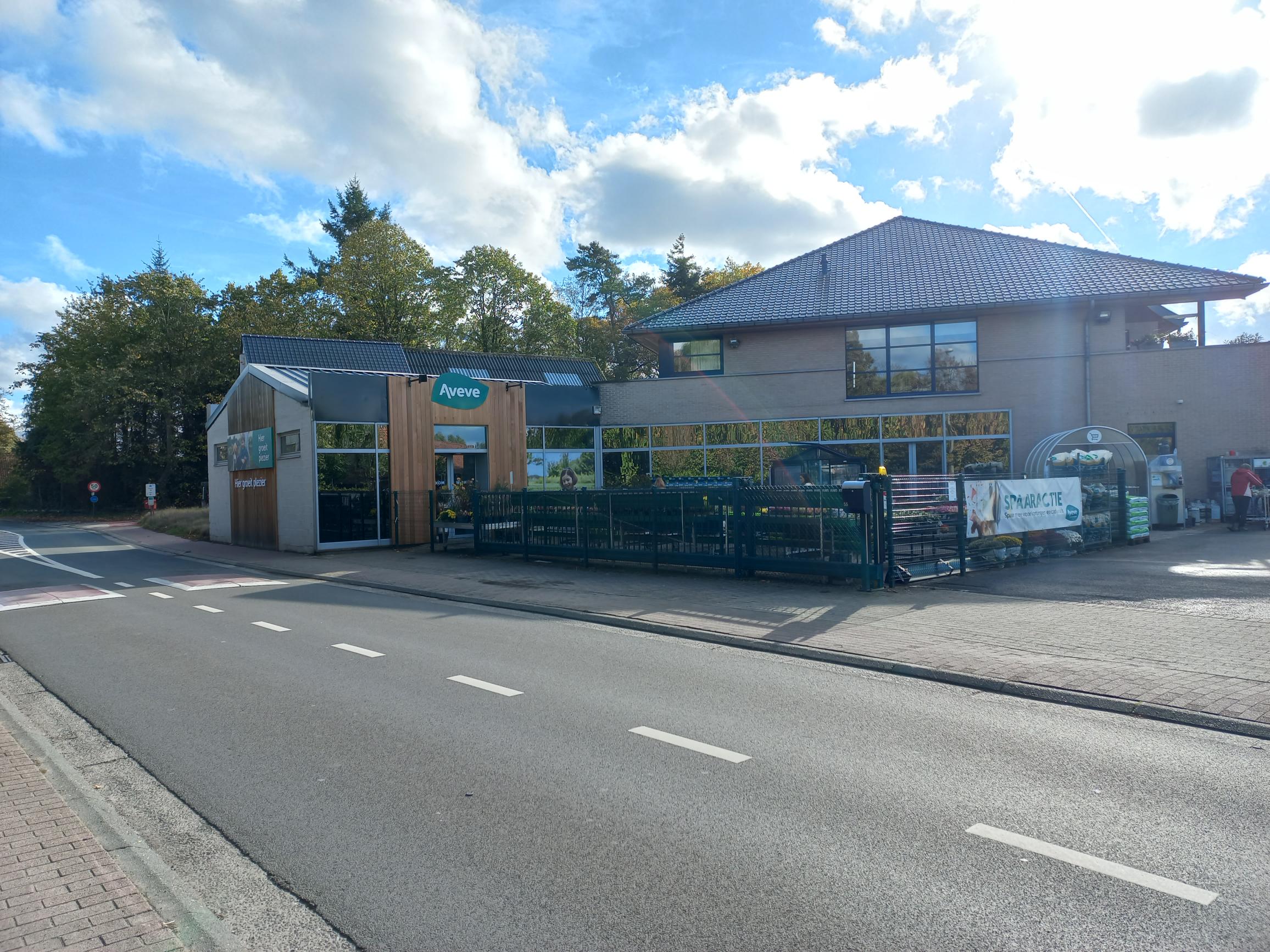 Aveve_magasin_De-Pinte_outdoor