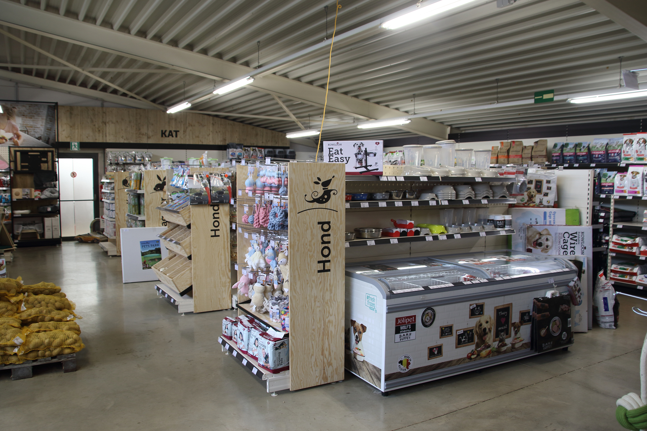 Aveve_magasin_Lubbeek_interior3