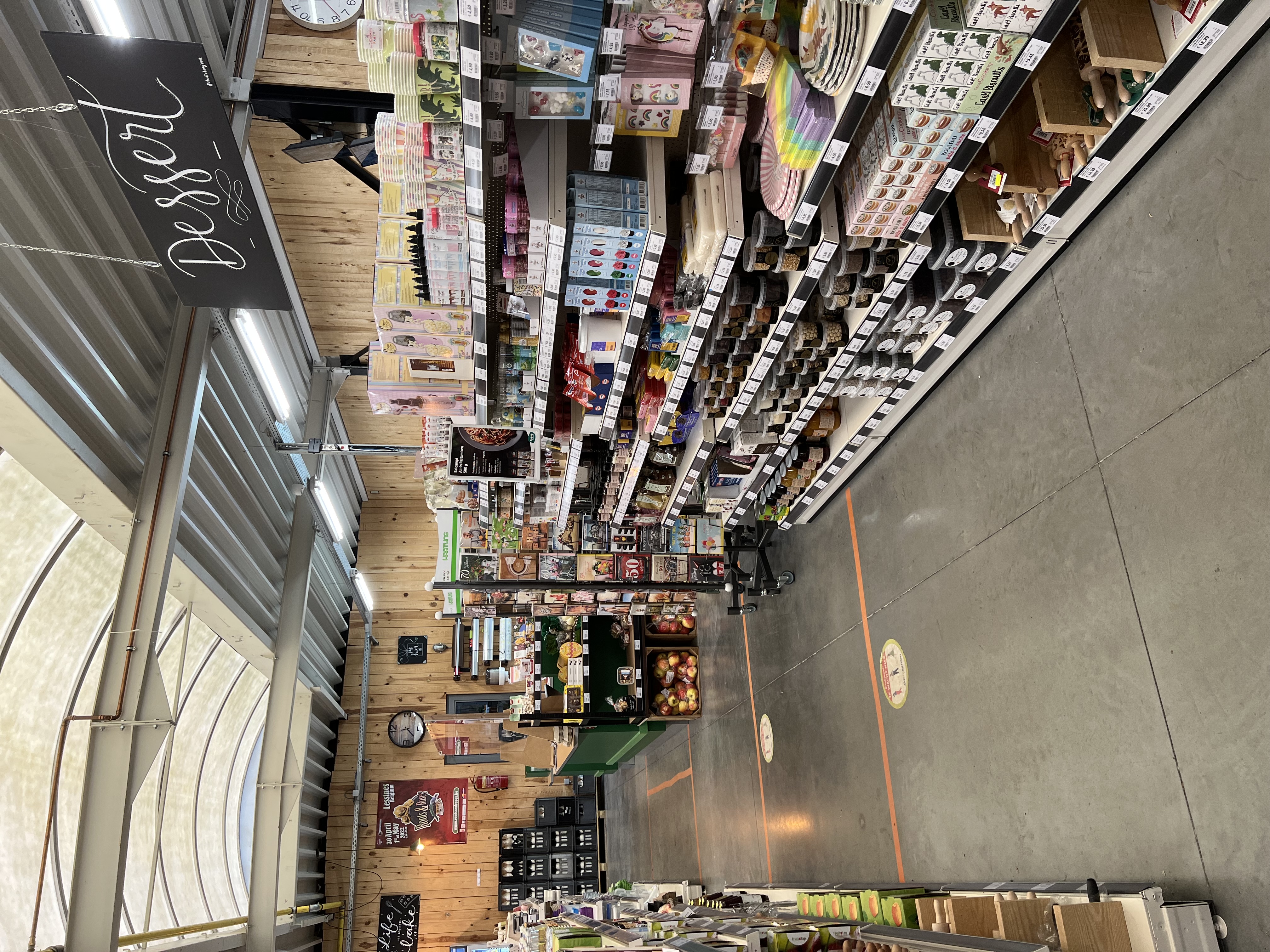 Aveve_winkel_Tollembeek_interior3