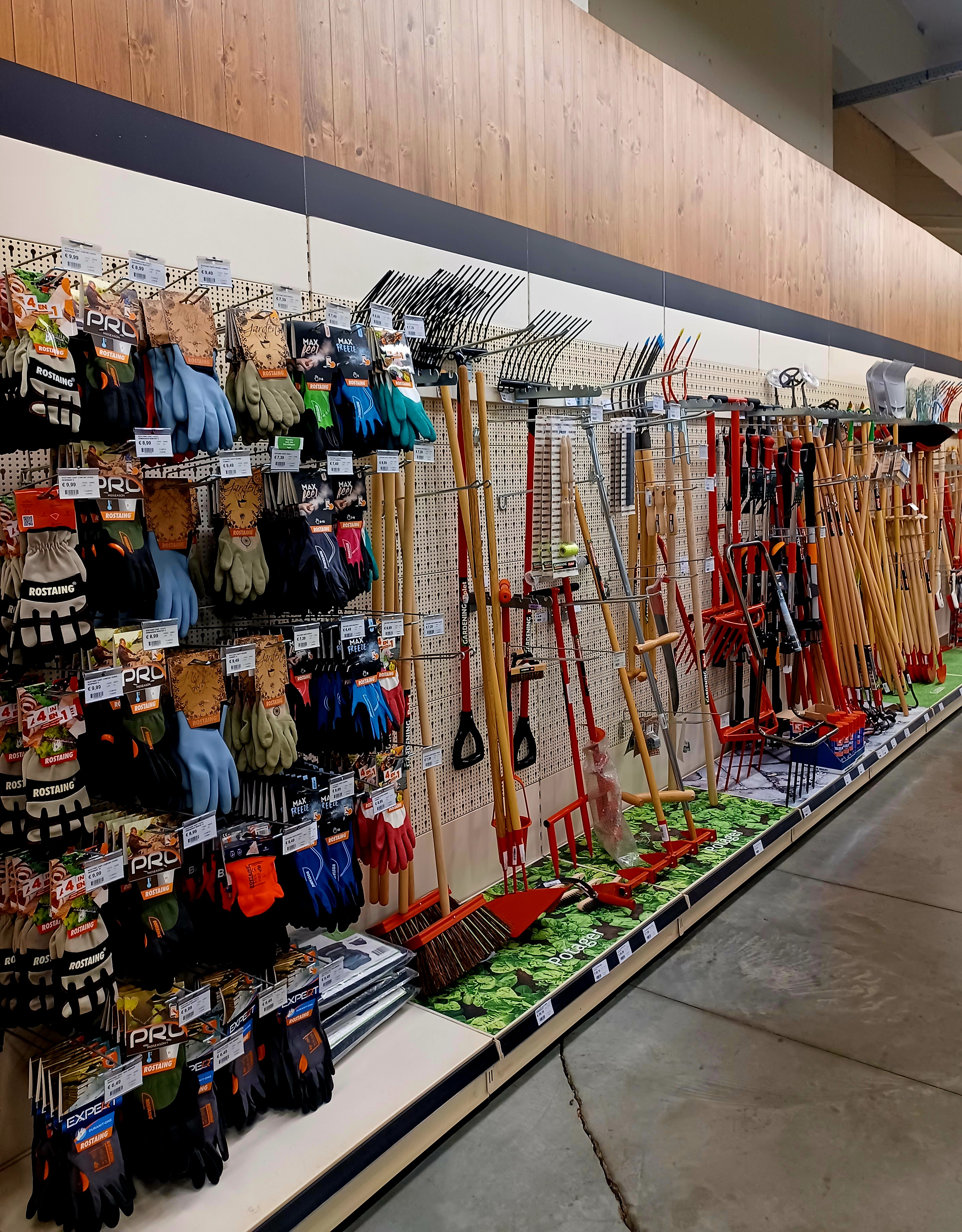 Aveve_magasin_Dison_interior3