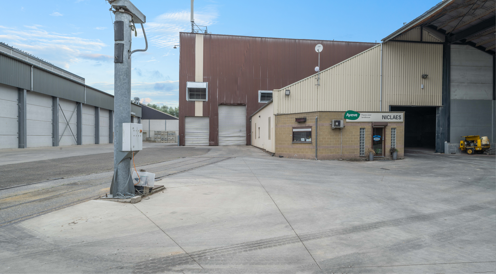 NICLAES BV 968x536px8