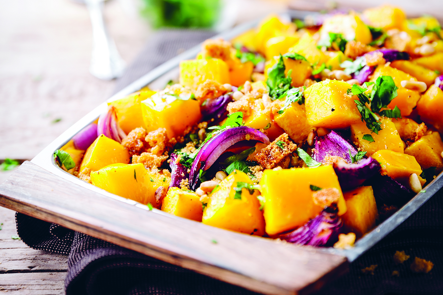 Butternut rôti et son crumble de pain d’épices - Aveve