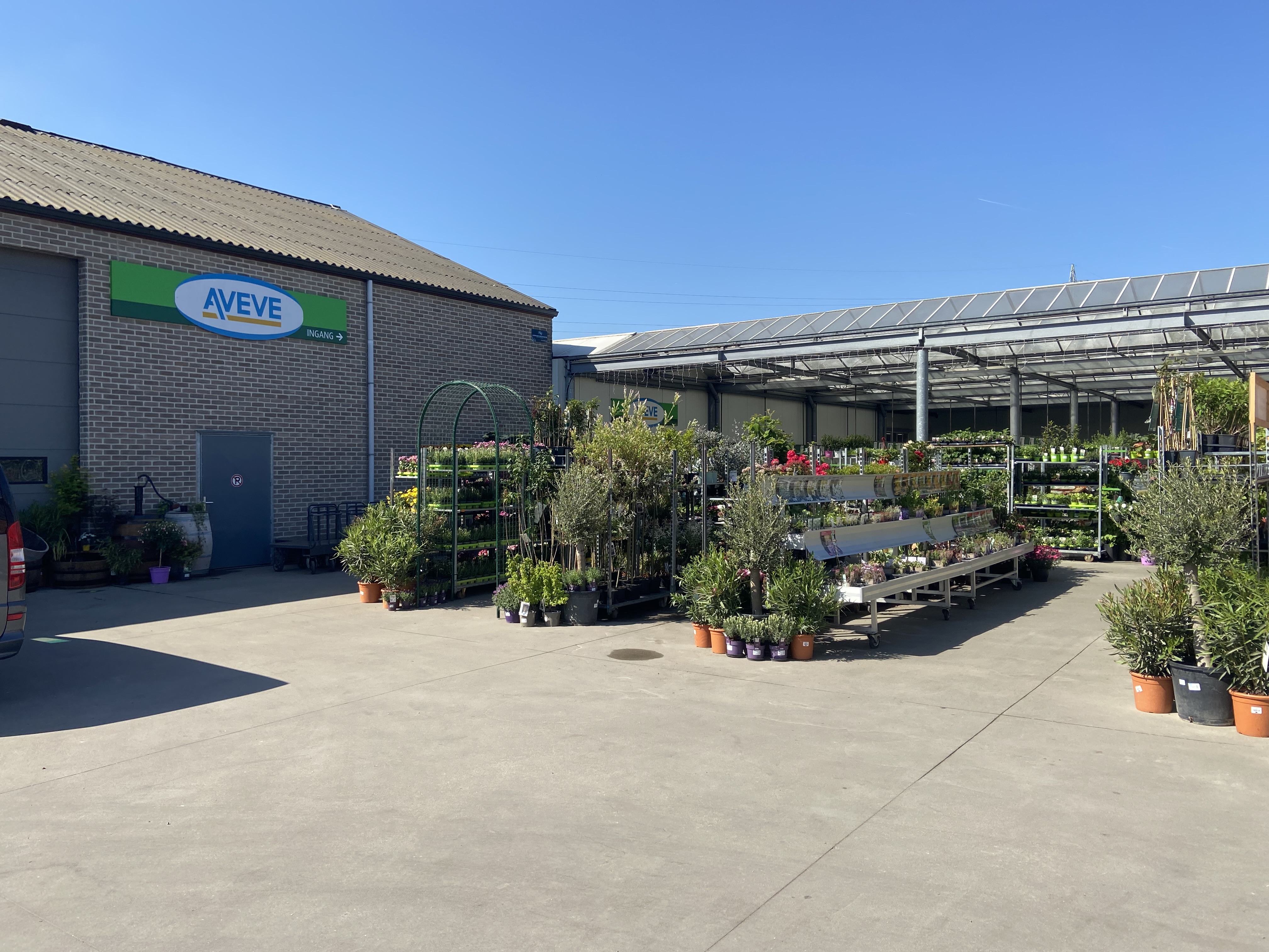 Aveve_winkel_Kontich_outdoor