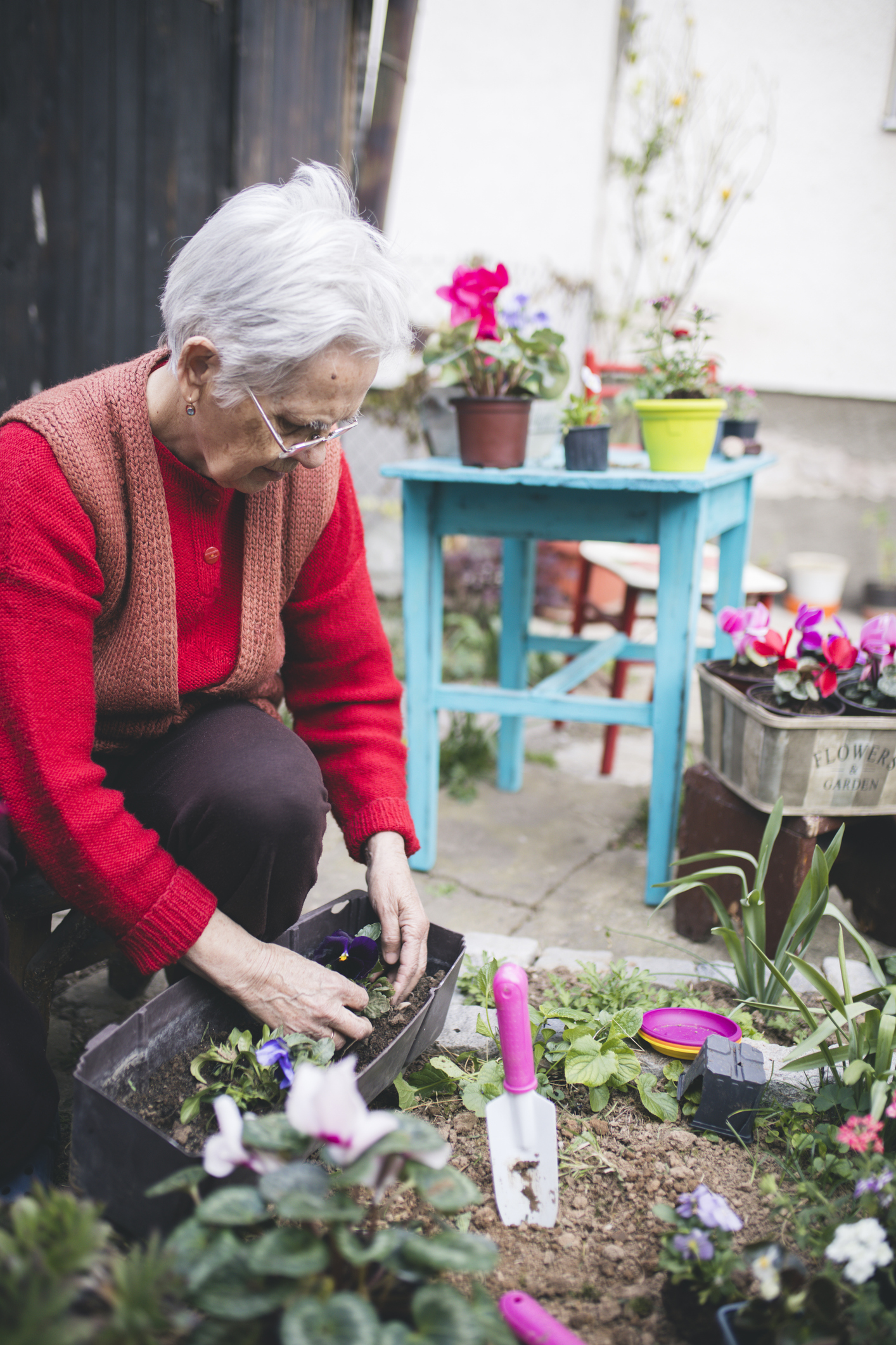 oma tuinieren verticaal