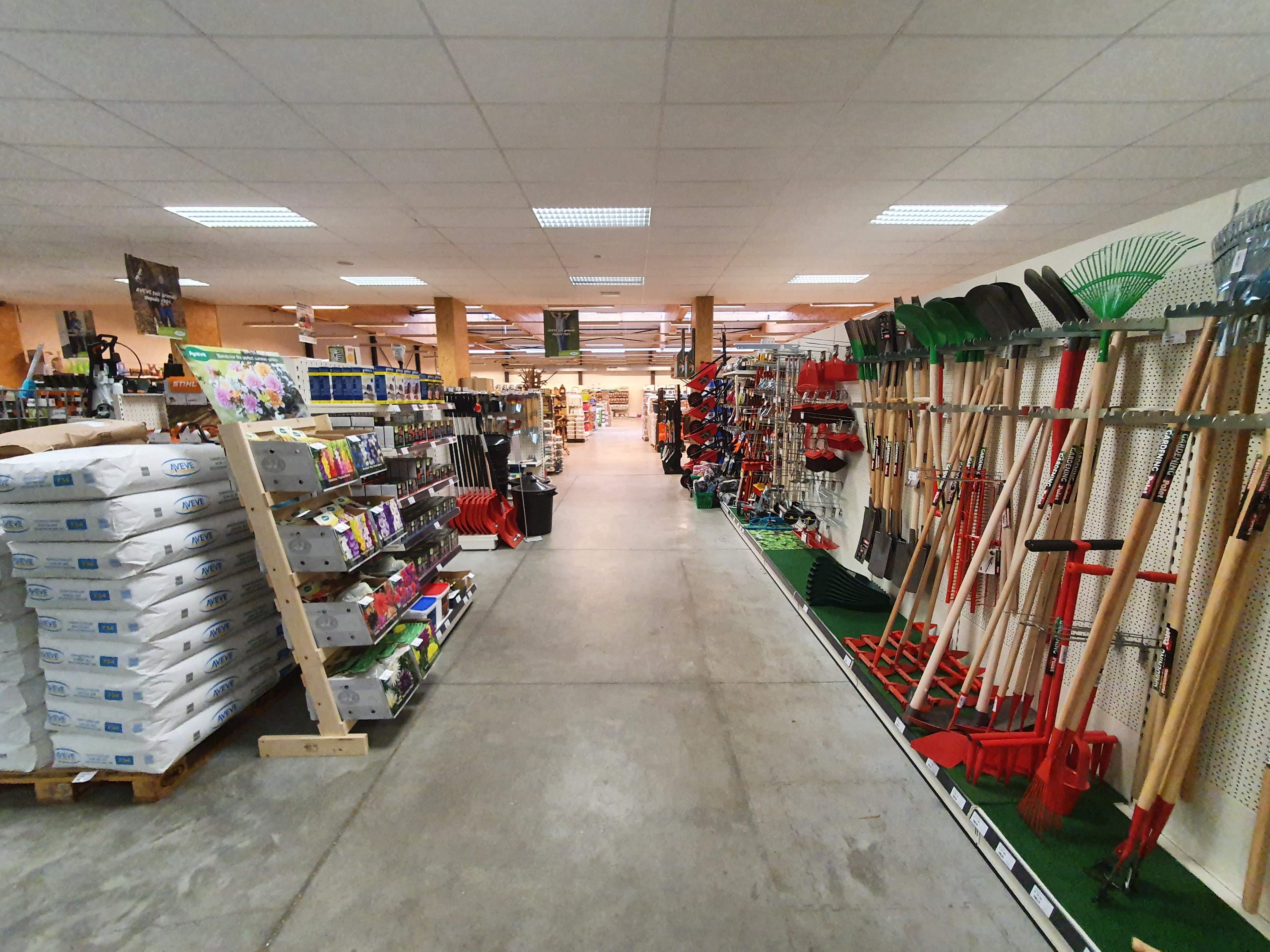 Aveve_magasin_Bertrix_interior