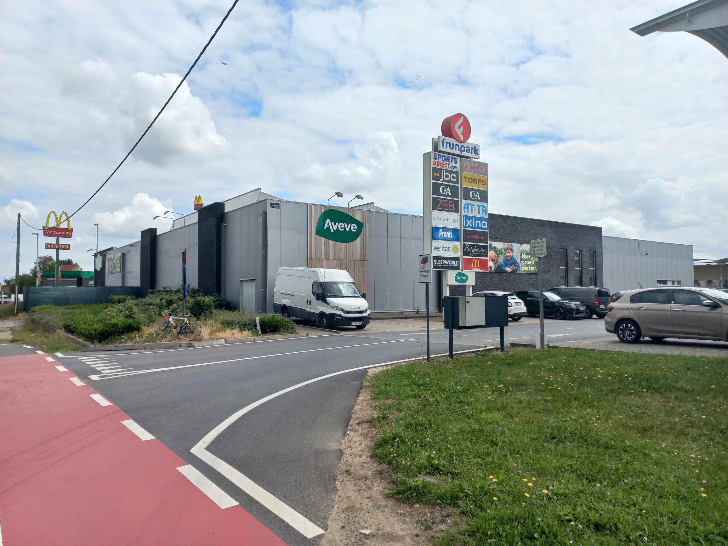 Aveve_magasin_Wetteren_outdoor2