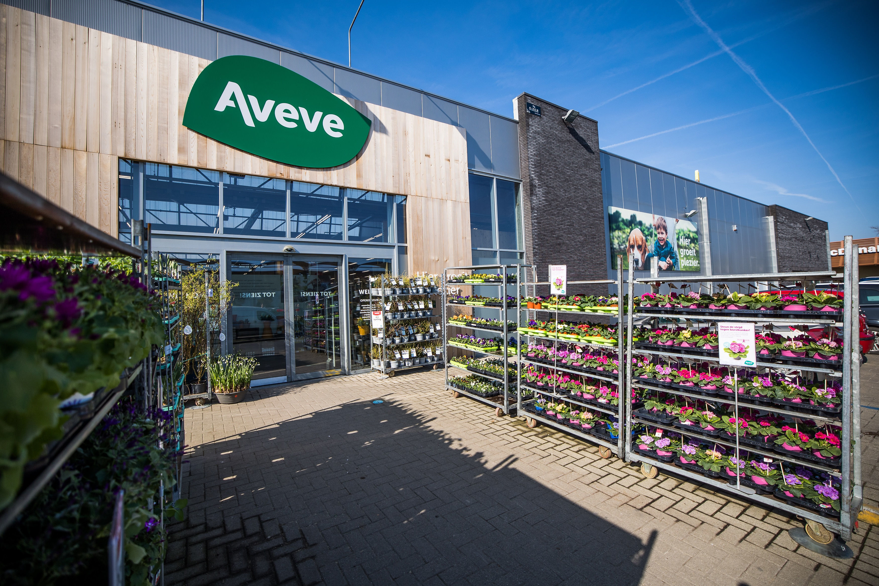 Aveve-media-contact-hero