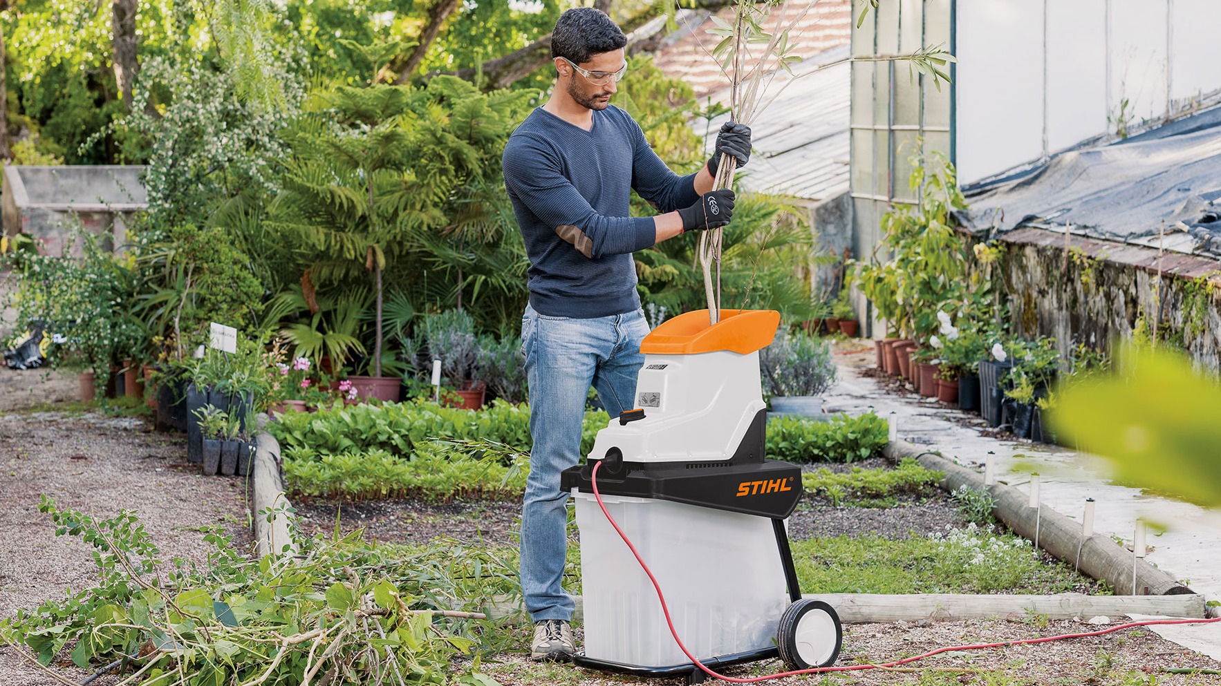 Alles voor je tuin aveve hakselaar