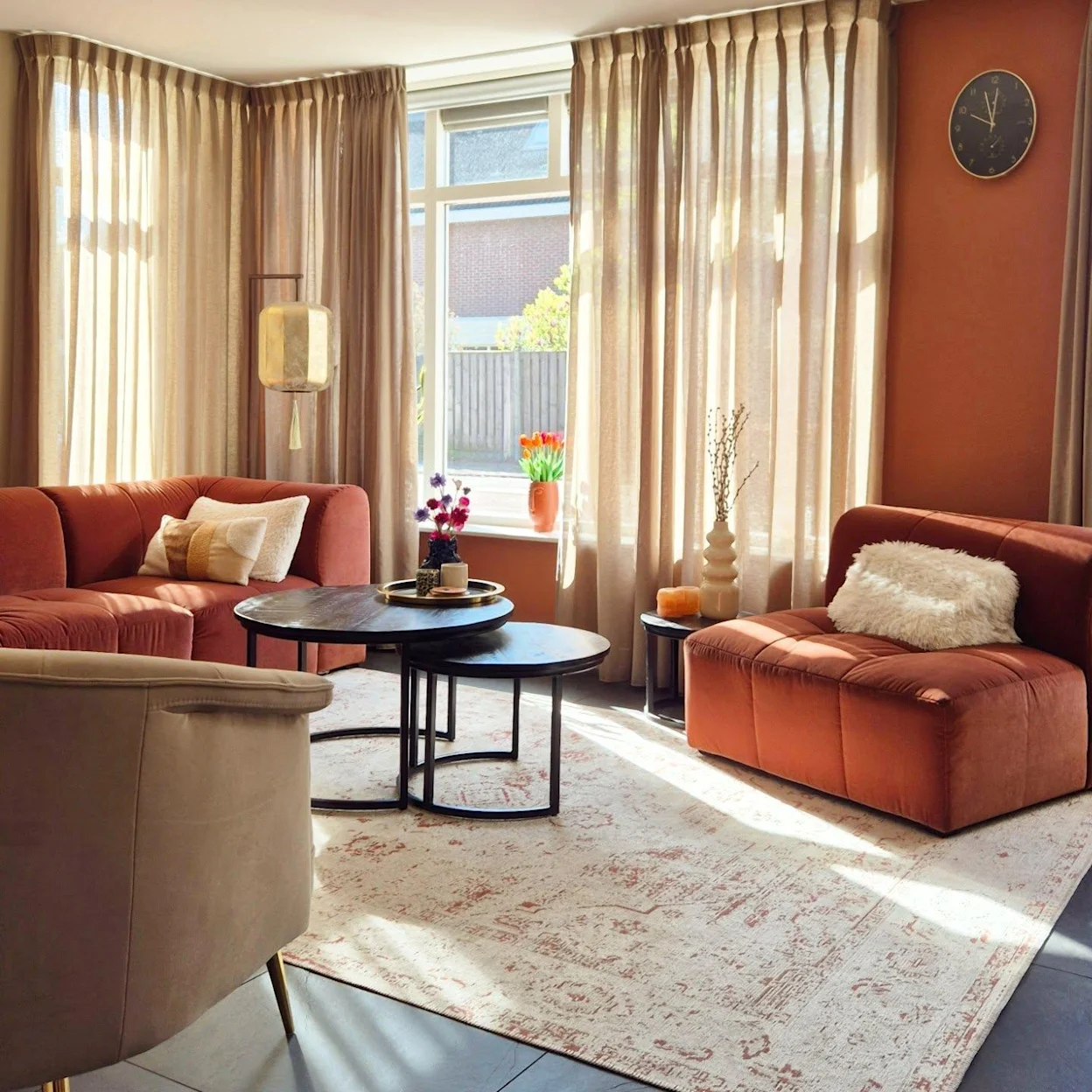 Inspiratie en keuzehulp voor raamdecoratie in de woonkamer