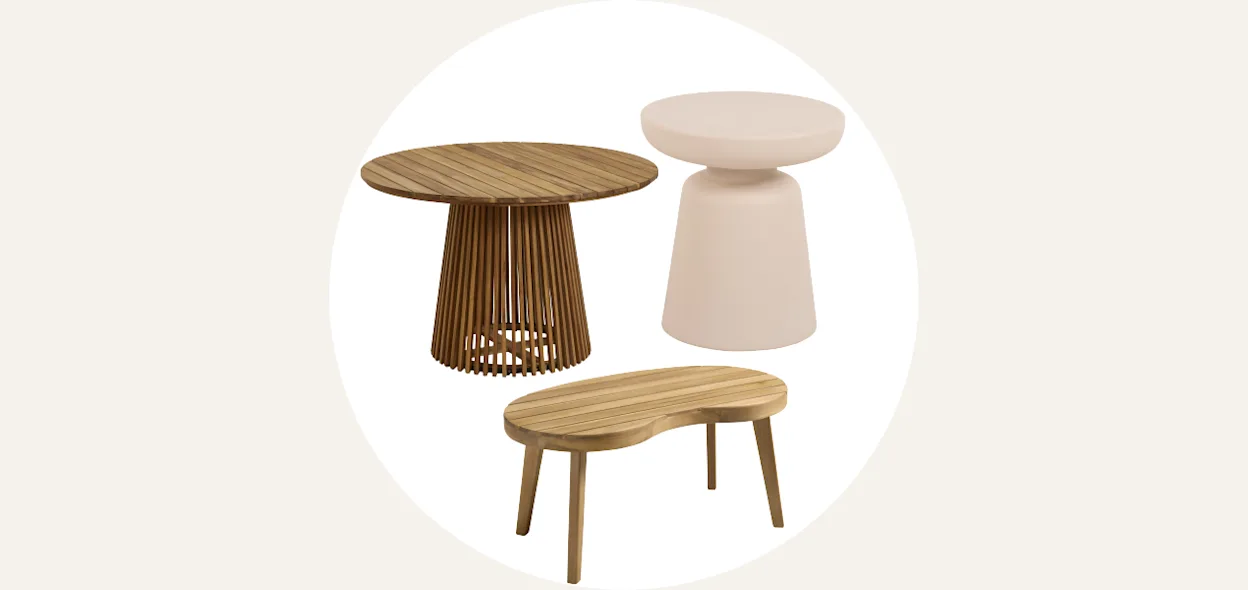 Een groene moderne tuintafel met tuintoelen