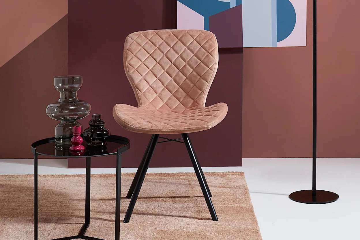 Roze eetkamerstoelen
