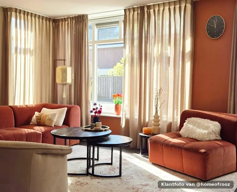Klantfoto van een woonkamer met inbetweens van Kwantum