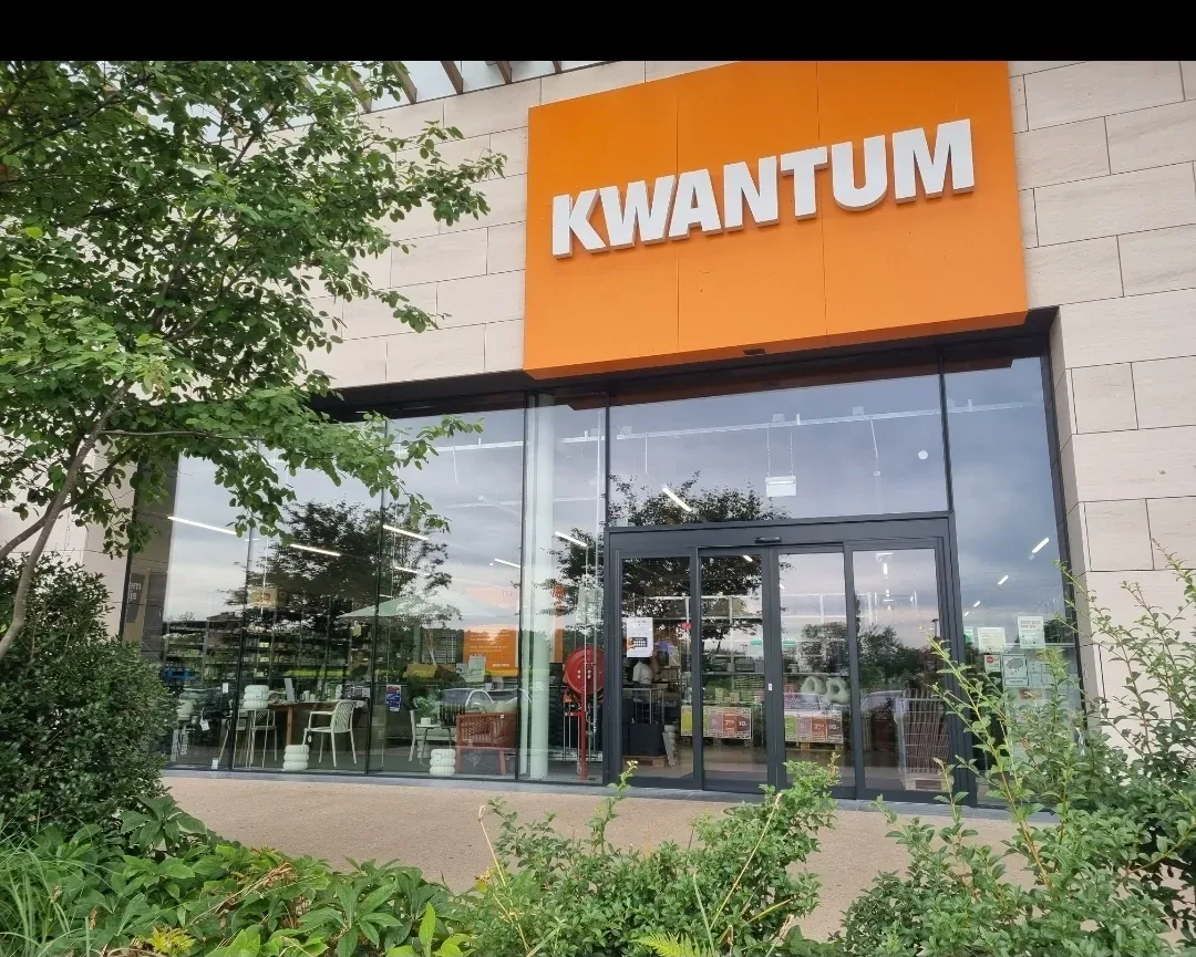 Voorgevel van Kwantum in Mechelen